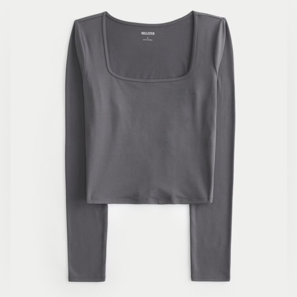 SOFT STRETCH SEAMLESS FABRIC SQUARE-NECK TOP - Picture 3 of 6